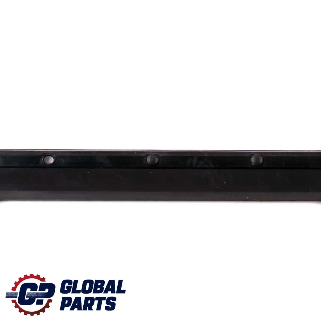 Mercedes W164 Türverkleidung Leiste Dichtung Vorne Rechts - SKU A1646904862 - Teilenummer A1646904862