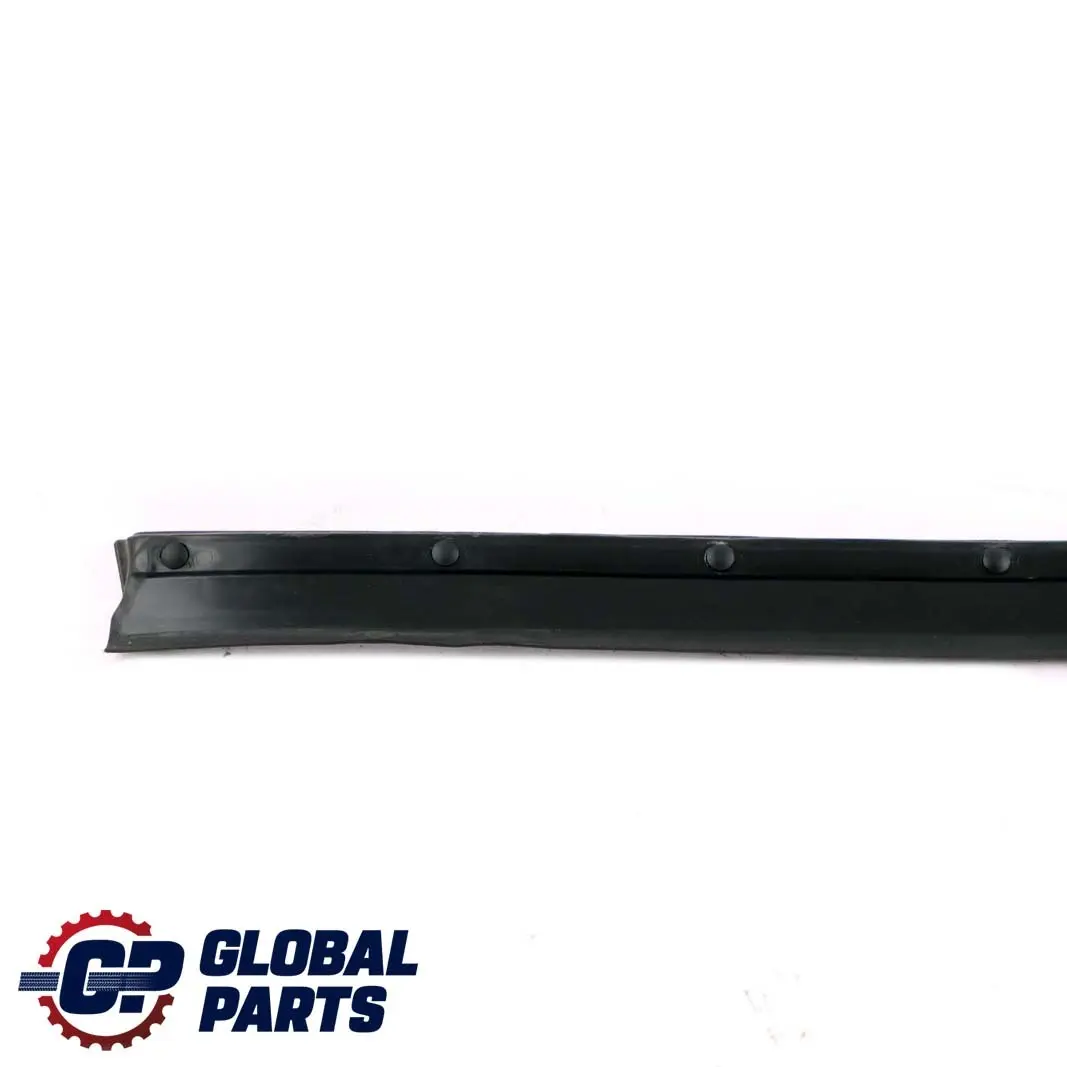Mercedes ML W164 Coperchio Porta Striscia Posteriore Sinistra - SKU A1646904962 - Numero di parte A1646904962