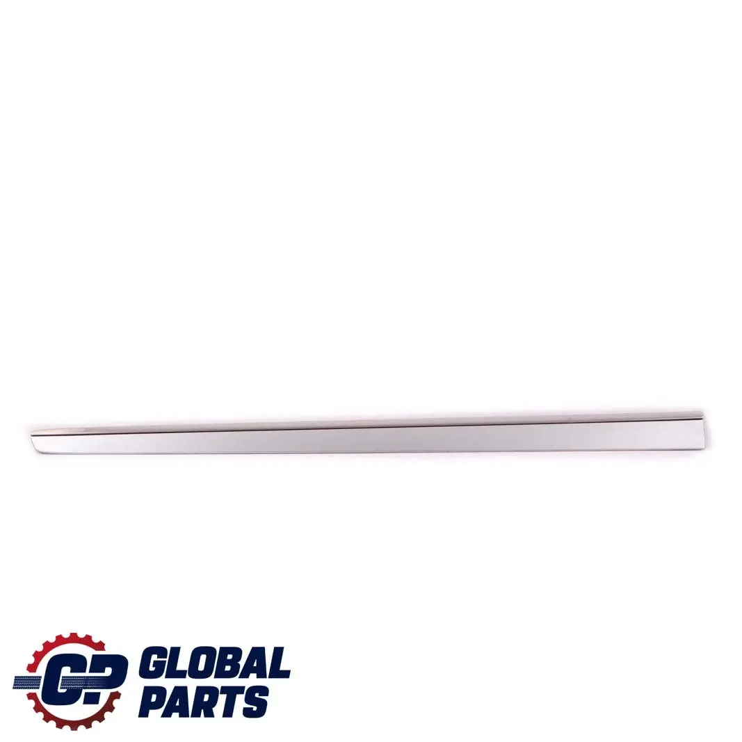 Mercedes ML W164 Striscia rivestimento porta sinistra Iridium Argento brillante