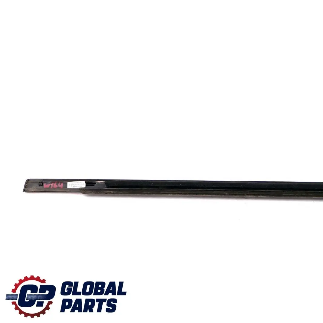 Mercedes-Benz ML W164 Front Door Window Lower Strip Trim Moulding Outside Right to with Part number A164690680 Mercedes-Benz ML W164 Front Door Window Lower Strip Trim Moulding Outside Right - SKU A1646907680 - Part number A164690680