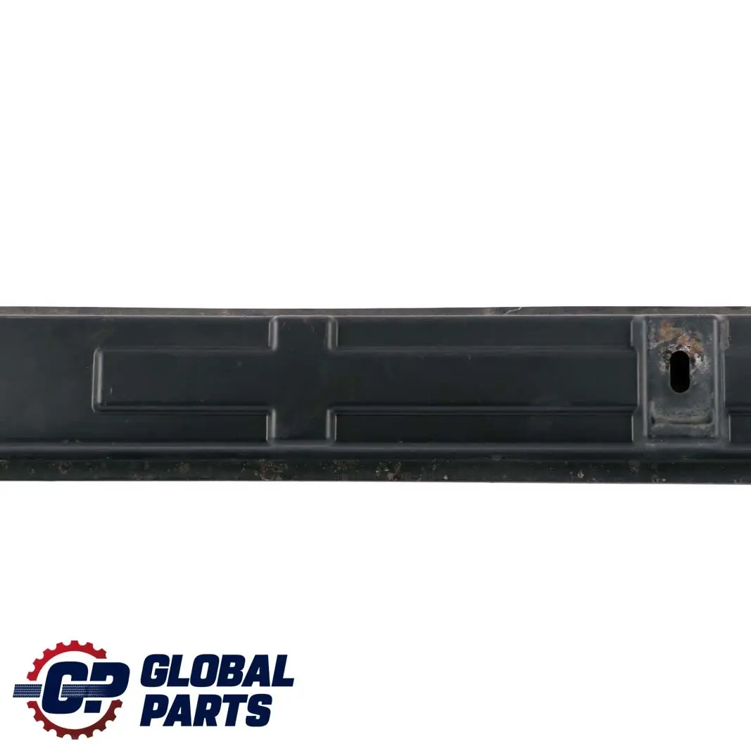 Mercedes W164 Frente Izquierda umbral puerta Paso Entrada Junta Cubierta Trim - SKU A1646980930 - Número de pieza A1646980930