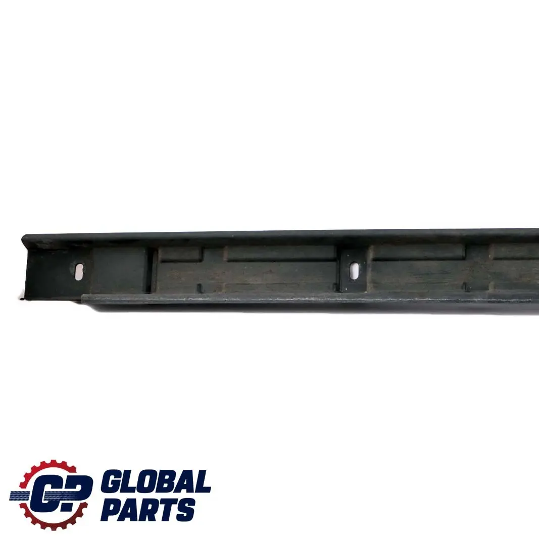 anteriore destra davanzale della porta gradino ingresso copertura per Mercedes W164 con numero di parte A1646981030 Mercedes W164 anteriore destra davanzale della porta gradino ingresso copertura - SKU A1646981030 - Numero di parte A1646981030