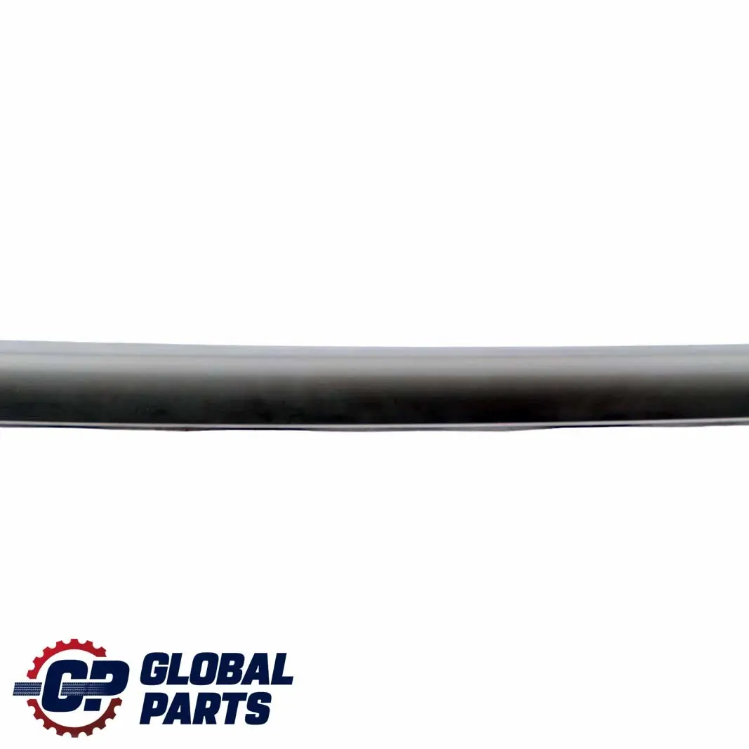 Scheda porta anteriore destra Striscia decorativa Argento per Mercedes ML GL W164 con numero di parte A1647200622 Mercedes ML GL W164 Scheda porta anteriore destra Striscia decorativa Argento - SKU A1647200622 - Numero di parte A1647200622