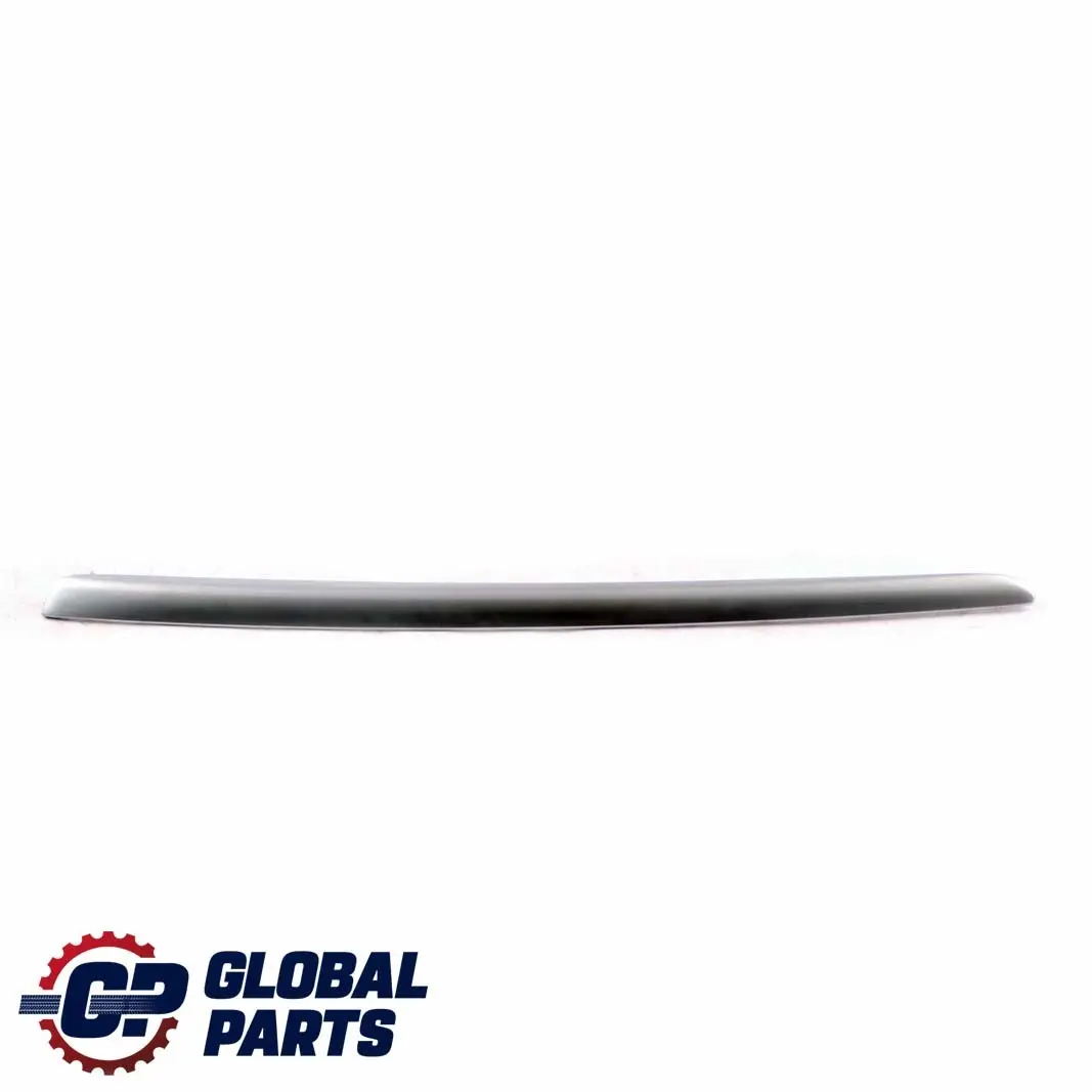 Scheda porta anteriore destra Striscia decorativa Argento per Mercedes ML GL W164 con numero di parte A1647200622 Mercedes ML GL W164 Scheda porta anteriore destra Striscia decorativa Argento - SKU A1647200622 - Numero di parte A1647200622