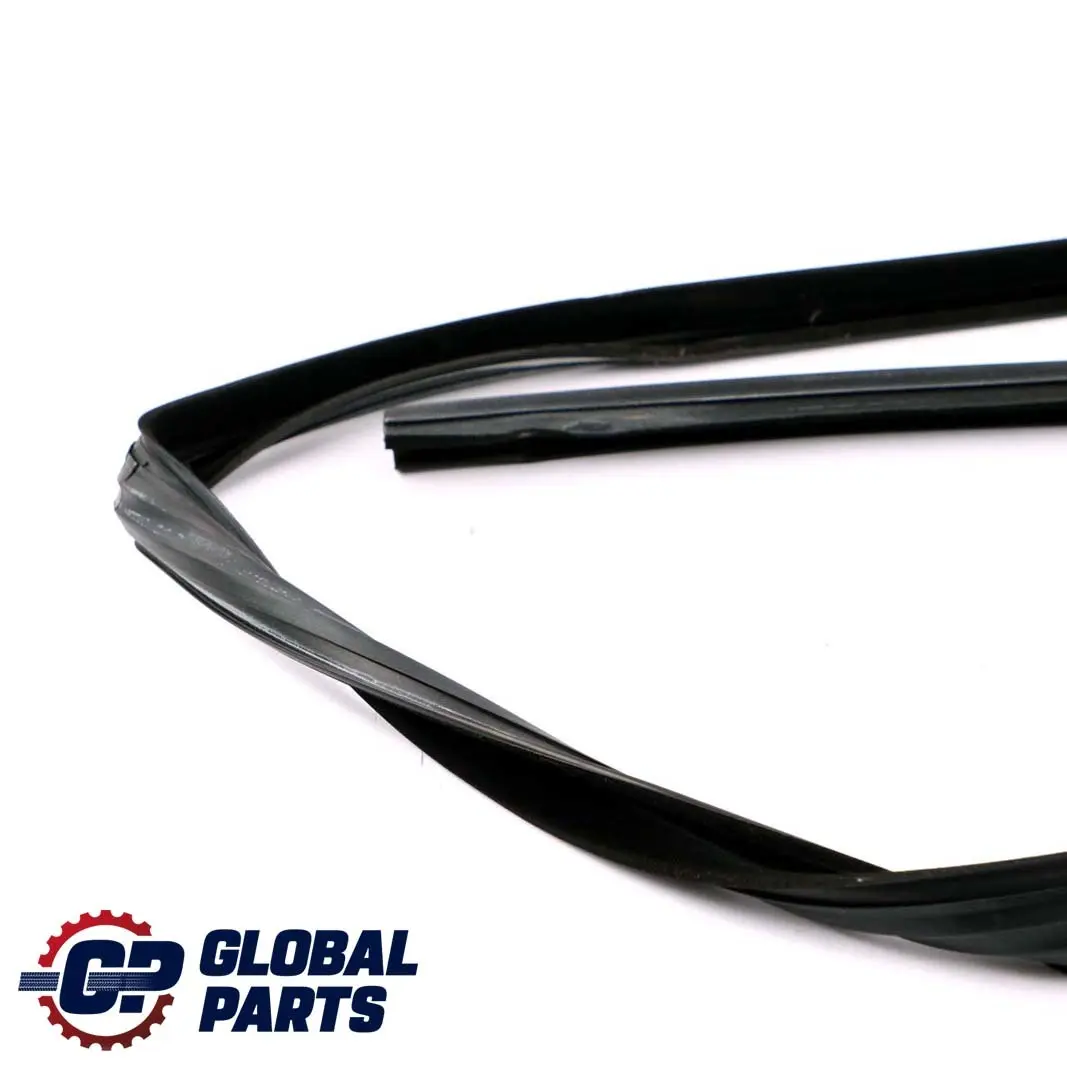 Gauche N/s Joint De Guidage De Vitre pour Mercedes W164 Porte Avant à propos du numéro de pièce A1647250325 Mercedes W164 Porte Avant Gauche N/s Joint De Guidage De Vitre - SKU A1647250325 - Numéro de pièce A1647250325