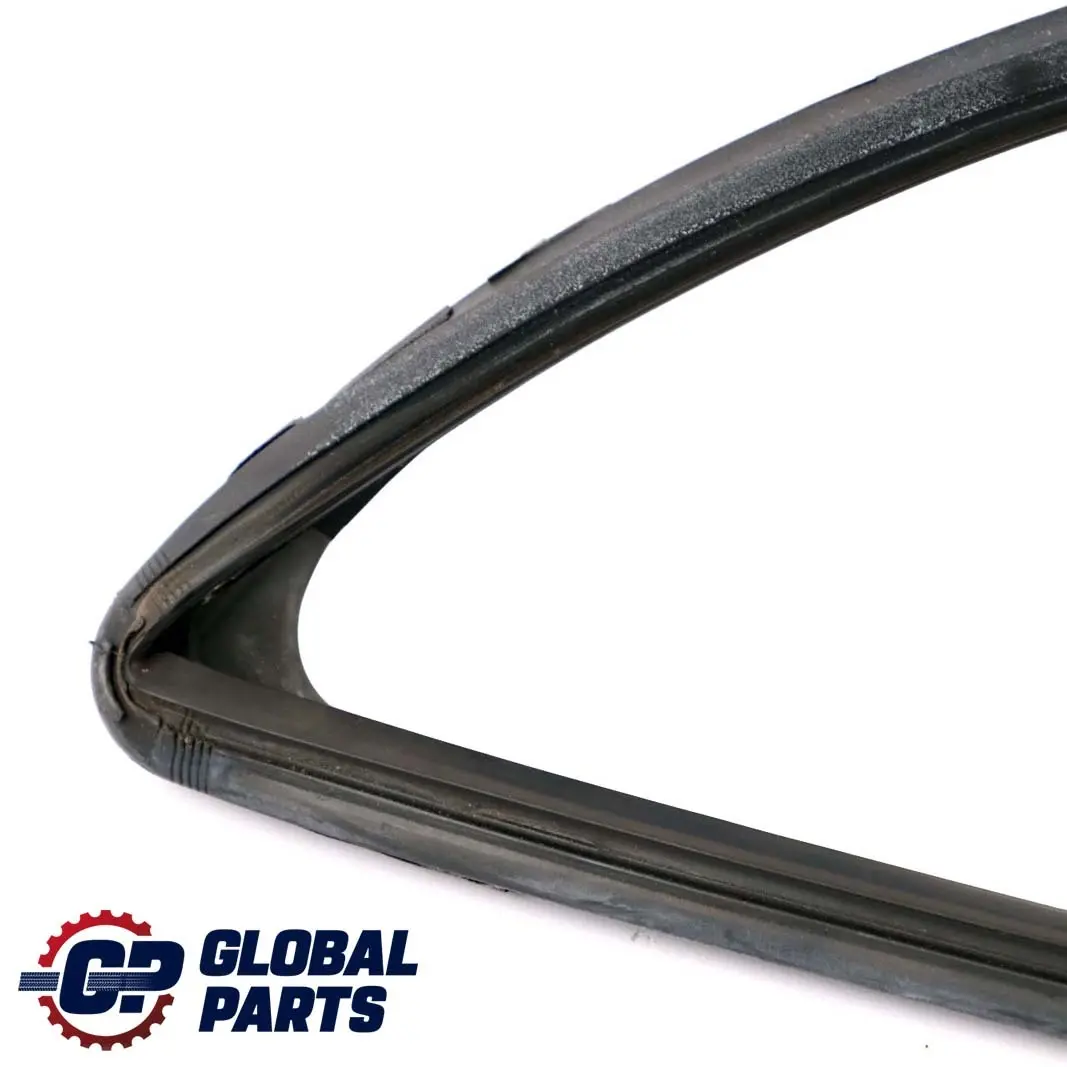 Porta Anteriore Destra O/S Finestra Guida Guarnizione per Mercedes W164 con numero di parte A1647250425 Mercedes W164 Porta Anteriore Destra O/S Finestra Guida Guarnizione - SKU A1647250425 - Numero di parte A1647250425