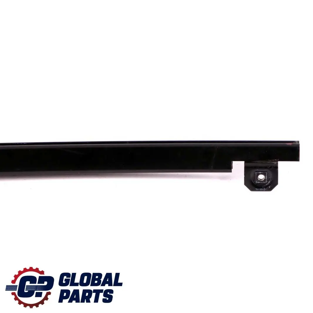 Mercedes W164 Puerta Trasera Izquierda N / S Ventana Staybar Guía Barra División - SKU A1647300119 - Número de pieza A1647300119