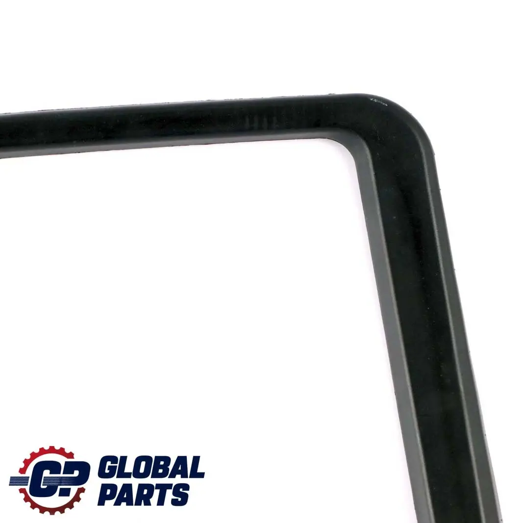 Telaio Finestrino Porta Posteriore Sinistra Coperchio per Mercedes W164 con numero di parte A1647300970 Mercedes W164 Telaio Finestrino Porta Posteriore Sinistra Coperchio - SKU A1647300970 - Numero di parte A1647300970