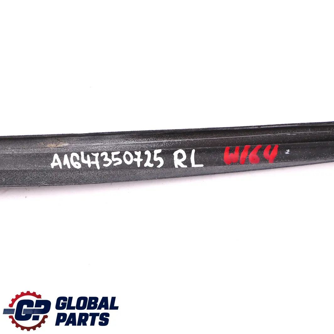 Mercedes W164 Hintere Linke Tür N/S Fensterführung Dichtung - SKU A1647350725 - Teilenummer A1647350725
