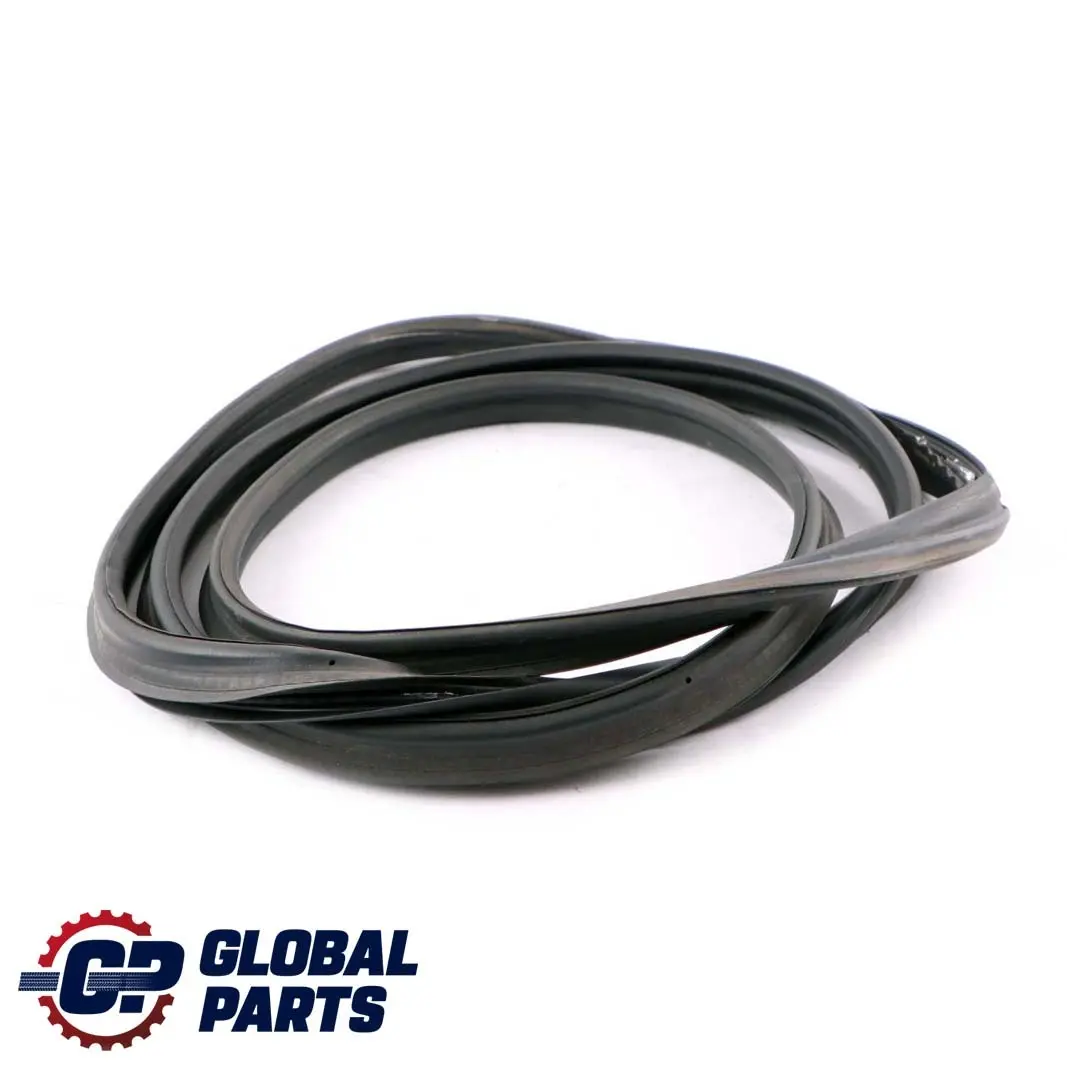 Dichtung Scheibenklappe Heckklappe für Mercedes ML W164 mit Teilenummer A1647401178 Mercedes ML W164 Dichtung Scheibenklappe Heckklappe - SKU A1647401178 - Teilenummer A1647401178