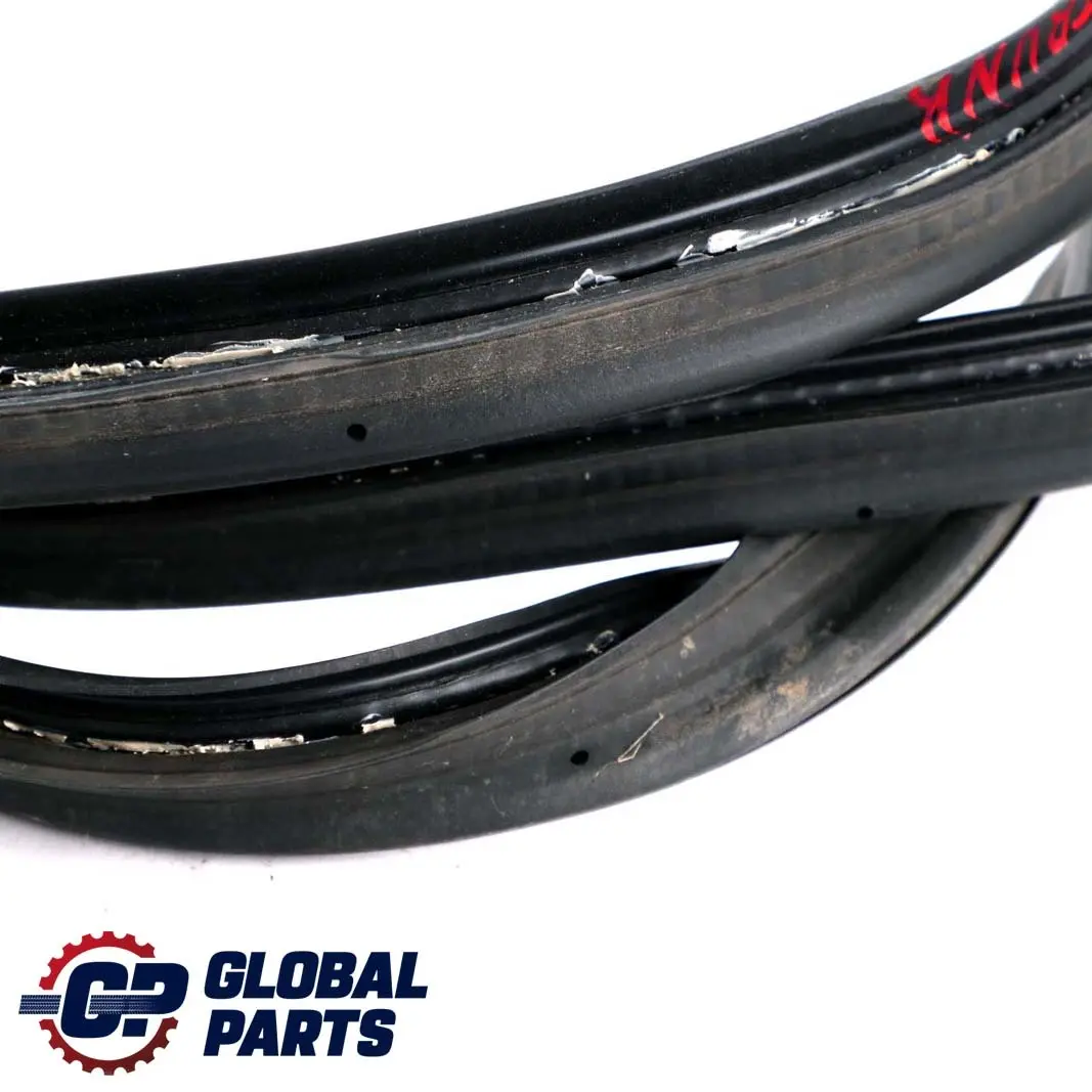 Tapa del maletero Junta de estanqueidad trasera para Mercedes W164 con número de pieza A1647401178 Mercedes W164 Tapa del maletero Junta de estanqueidad trasera - SKU A1647401178 - Número de pieza A1647401178