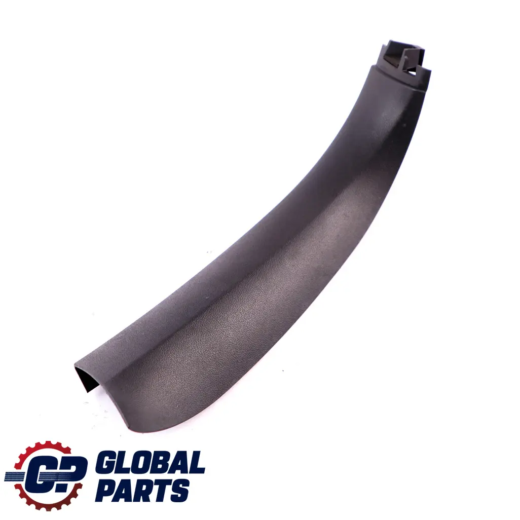  Mercedes-Benz ML W164 Garniture Hayon Arrière Droit Côté Conducteur - SKU A1647402470 - Numéro de pièce A1647402470