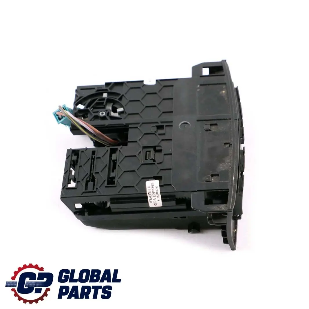 Mercedes ML W164 Cendrier Tableau De Bord Console Non Fumeur - SKU A1648100030 - Numéro de pièce A1648100030