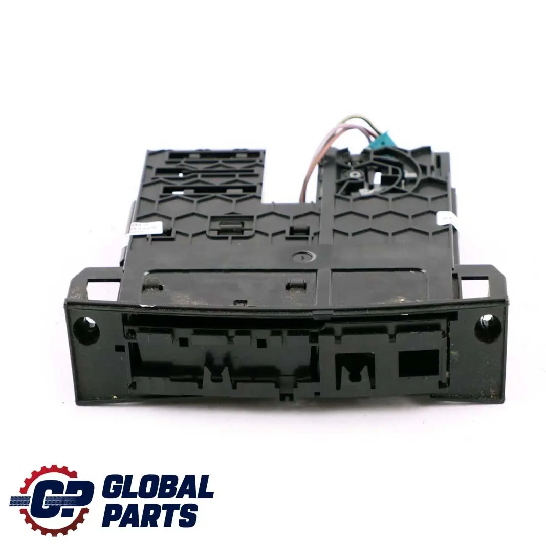 Bandeja Cenicero Tablero Consola Para Fumadores para Mercedes ML W164 con número de pieza A1648100030 Mercedes ML W164 Bandeja Cenicero Tablero Consola Para Fumadores - SKU A1648100030 - Número de pieza A1648100030