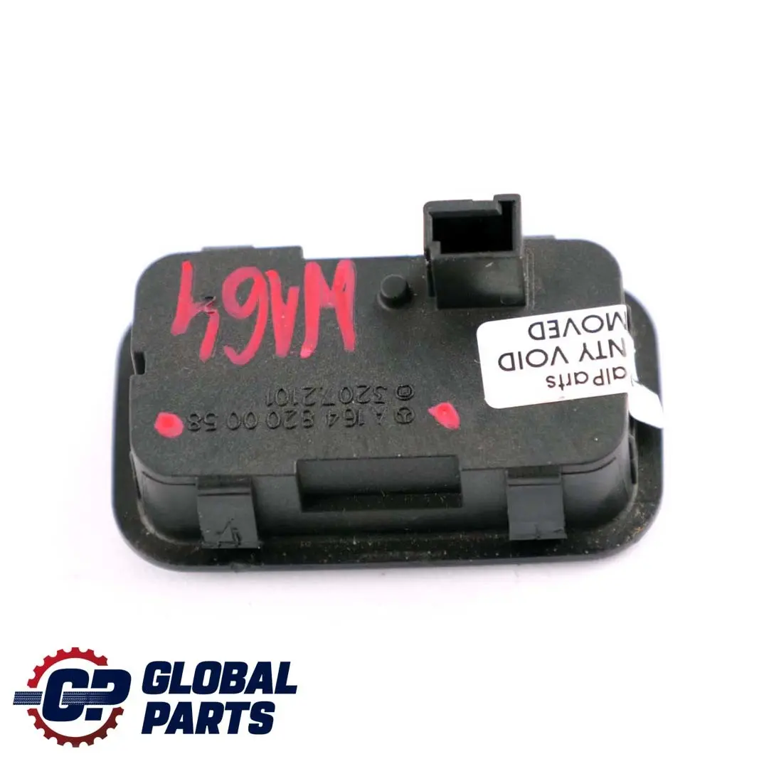 Portellone bagagliaio Lampada di segnalazione per Mercedes ML W164 con numero di parte A1648200058 Mercedes ML W164 Portellone bagagliaio Lampada di segnalazione - SKU A1648200058 - Numero di parte A1648200058