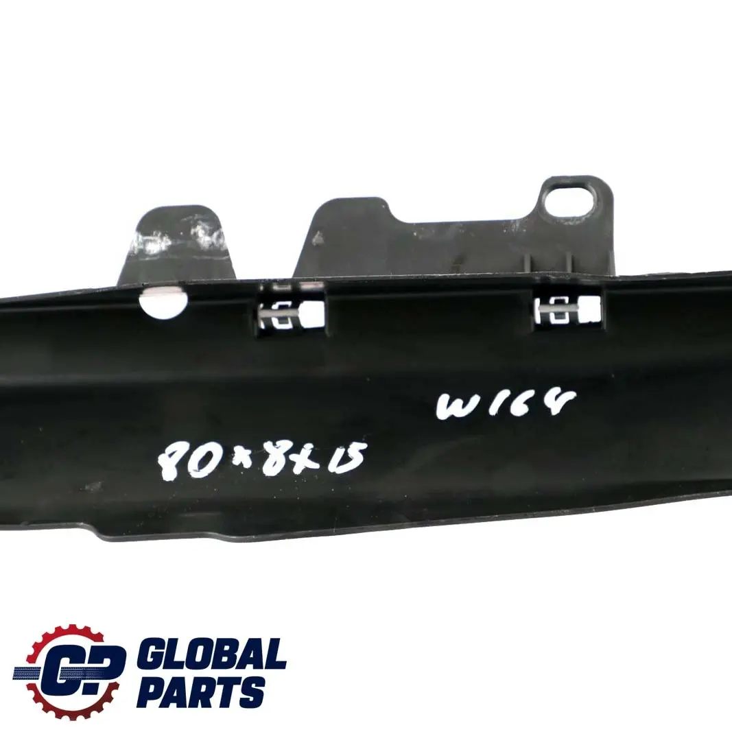 Mercedes W164 Staffa Posteriore Sinistra N/S Copertura Cavo - SKU A1648200369 - Numero di parte A1648200369