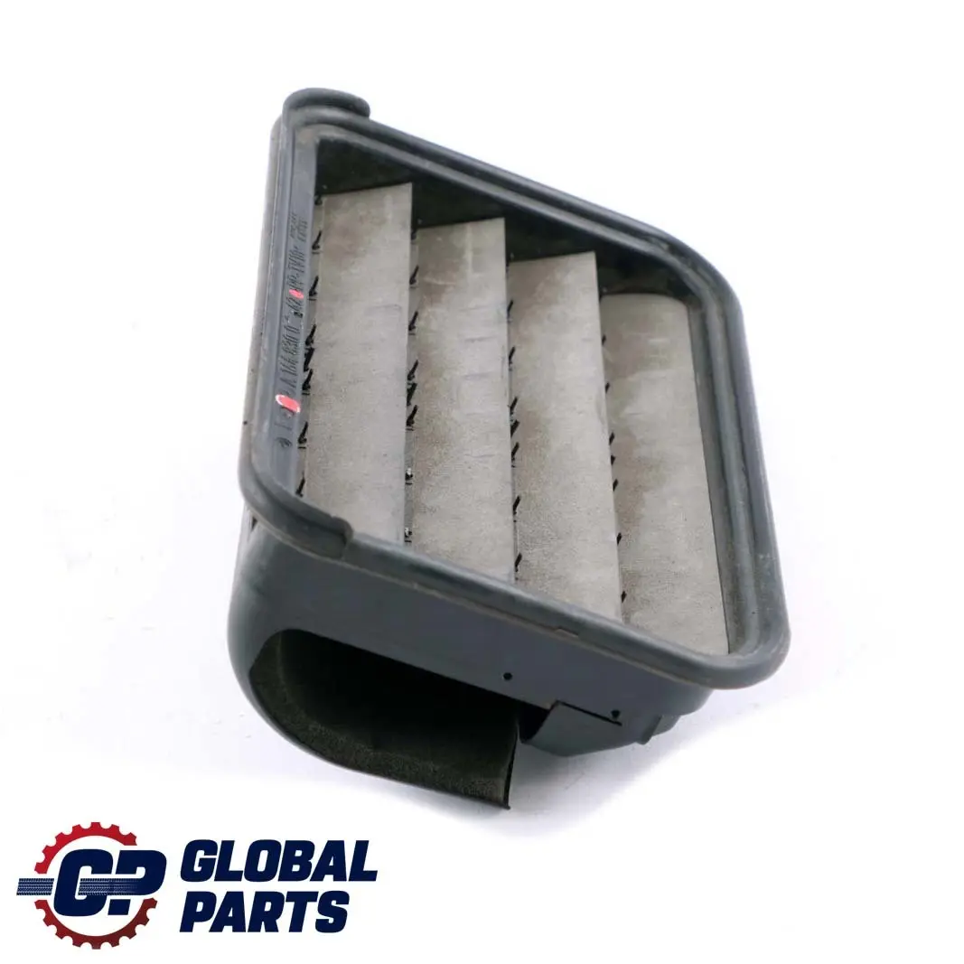 Classe M ML W164 Panneau ventilation arrière droit pour Mercedes à propos du numéro de pièce A1648300442 Mercedes Classe M ML W164 Panneau ventilation arrière droit - SKU A1648300442 - Numéro de pièce A1648300442