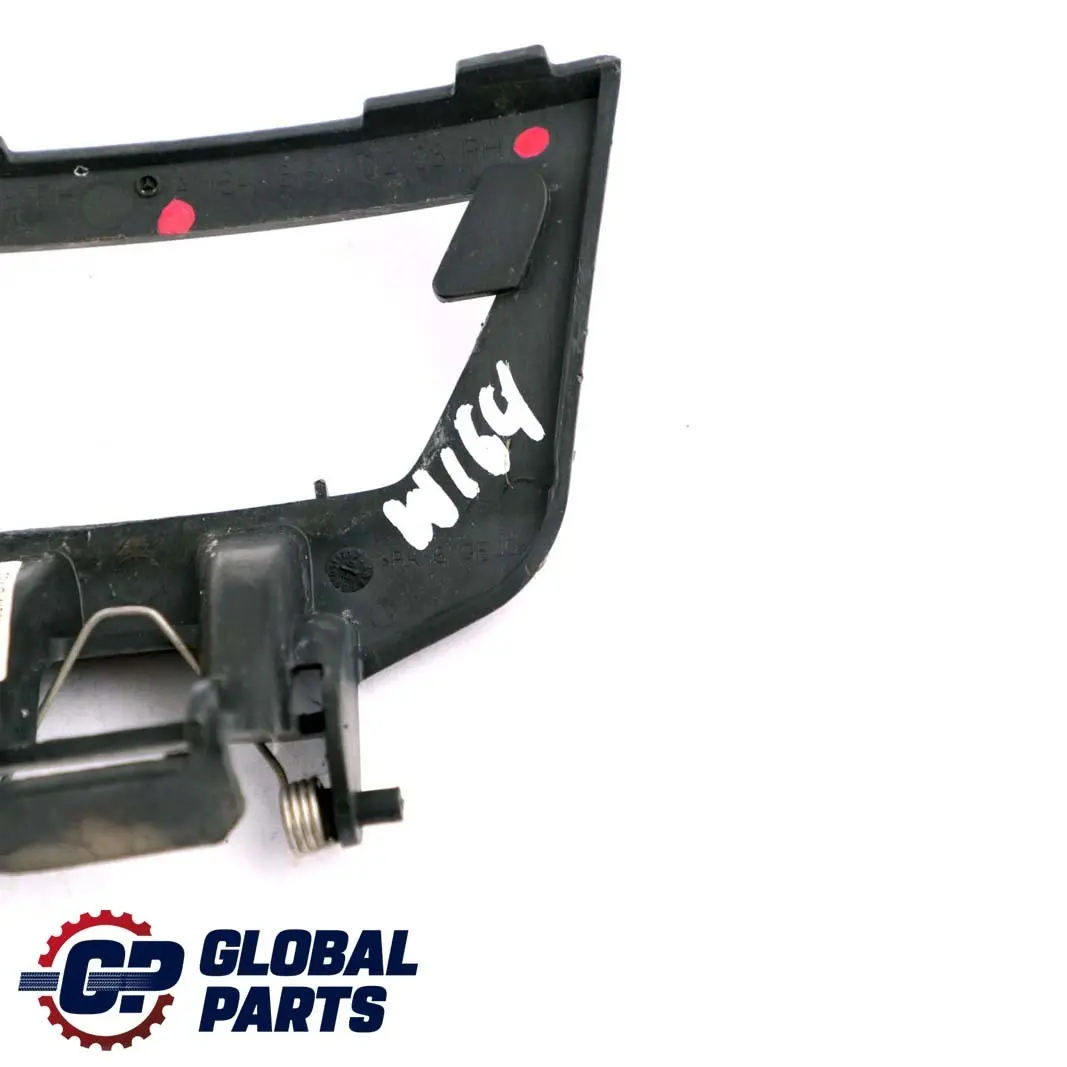  Mercedes-Benz M-Class W164 Bumper Headlight Washer Cover Right O/S - SKU A1648600208 - Part number A1648600208