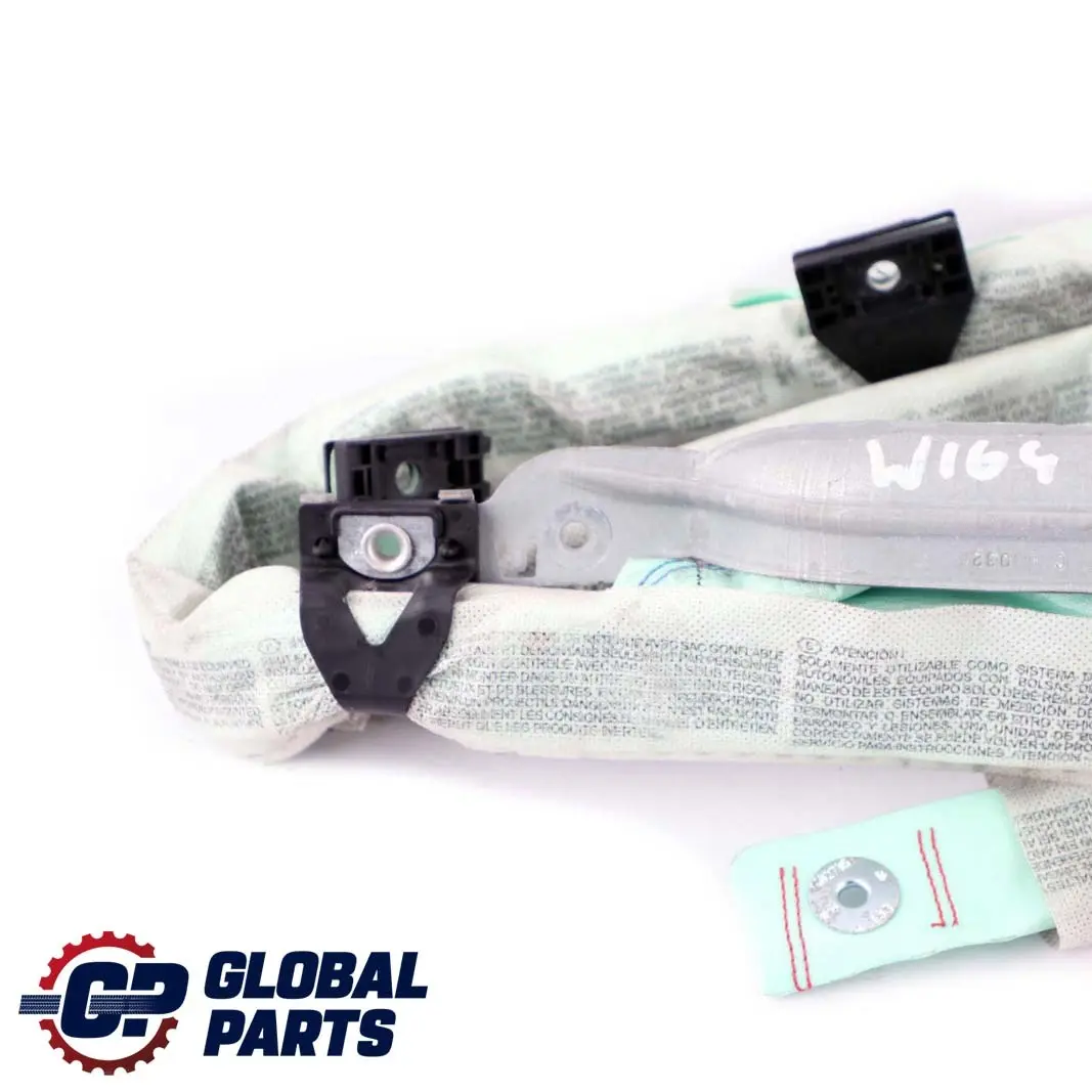 Mercedes-Benz Clase M ML W164 Airbag de techo cortina derecha para con número de pieza A1648601202 Mercedes-Benz Clase M ML W164 Airbag de techo cortina derecha - SKU A1648601202 - Número de pieza A1648601202