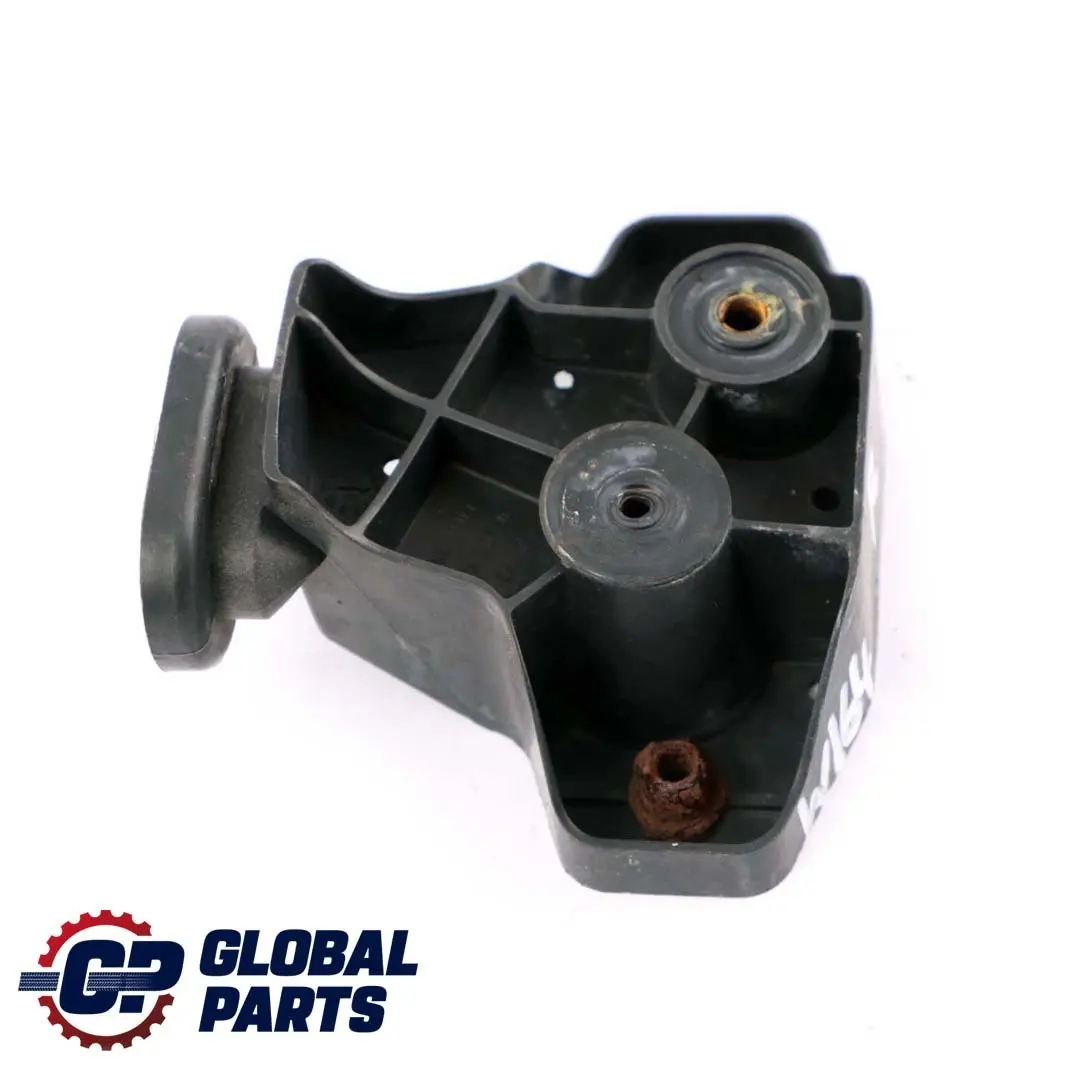 Hintere Stoßstange Rechts Halterung für Mercedes ML W164 mit Teilenummer A1648800230 Mercedes ML W164 Hintere Stoßstange Rechts Halterung - SKU A1648800230 - Teilenummer A1648800230