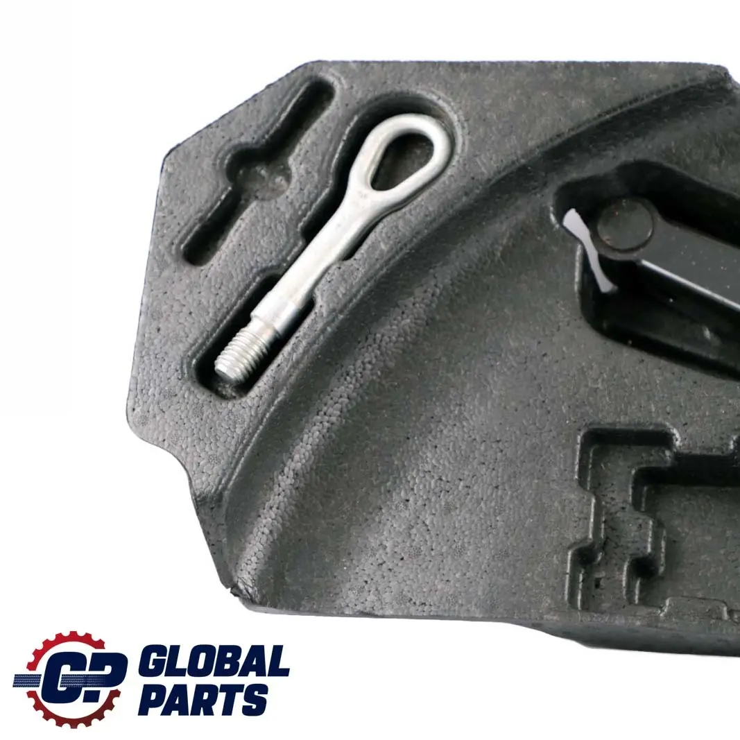 Ensemble Crochets De Remorquage Pour Cric De Levage pour Mercedes ML W164 à propos du numéro de pièce A1648992514 Mercedes ML W164 Ensemble Crochets De Remorquage Pour Cric De Levage - SKU A1648992514 - Numéro de pièce A1648992514