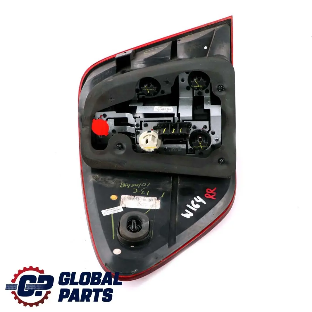 Mercedes ML W164 Hinteres Rücklicht Lampe Seite Panel Rechts - SKU A1649061200 - Teilenummer A1649061200