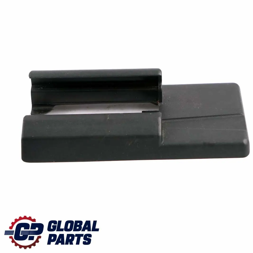 Mercedes-Benz M-Class ML W164 Vordersitz Links Hinten Abdeckung für mit Teilenummer A1649190320 Mercedes-Benz M-Class ML W164 Vordersitz Links Hinten Abdeckung - SKU A1649190320 - Teilenummer A1649190320