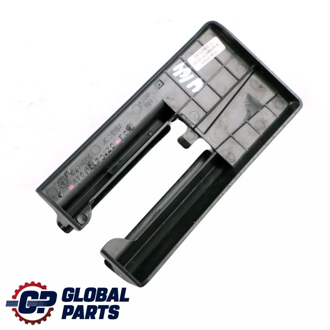 Asiento Delantero Derecho Trasera Derecha Cubierta para Mercedes W164 con número de pieza A1649190420 Mercedes W164 Asiento Delantero Derecho Trasera Derecha Cubierta - SKU A1649190420 - Número de pieza A1649190420