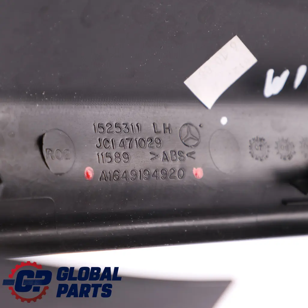 Mercedes ML W164 Osłona Szyny Fotela Przednia Lewa Zewnętrzna Czarna - SKU A1649194920 - Numer Części A1649194920