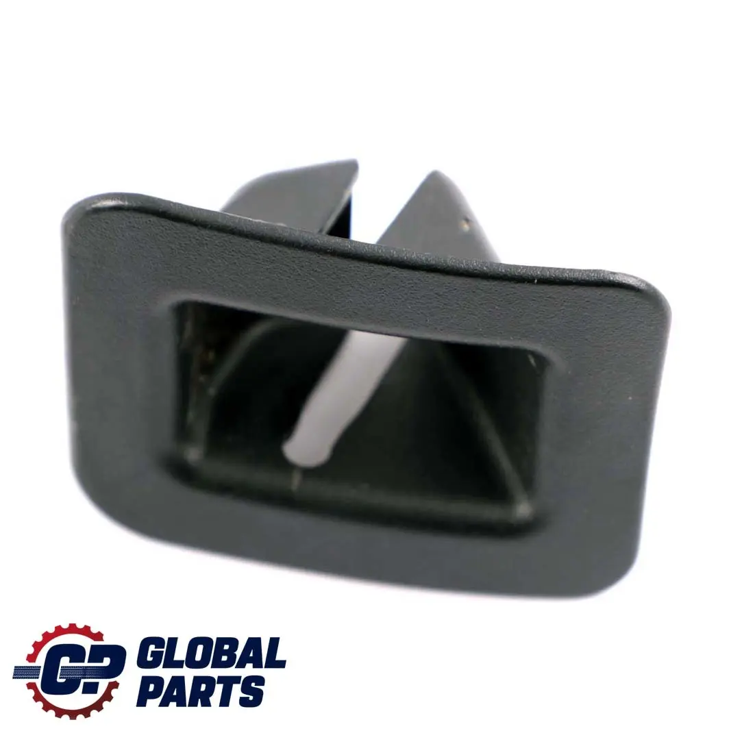 Mercedes-Benz M-Klasse ML W164 Rücksitz Isofix Abdeckung Halter für mit Teilenummer A1649240937 Mercedes-Benz M-Klasse ML W164 Rücksitz Isofix Abdeckung Halter - SKU A1649240937 - Teilenummer A1649240937