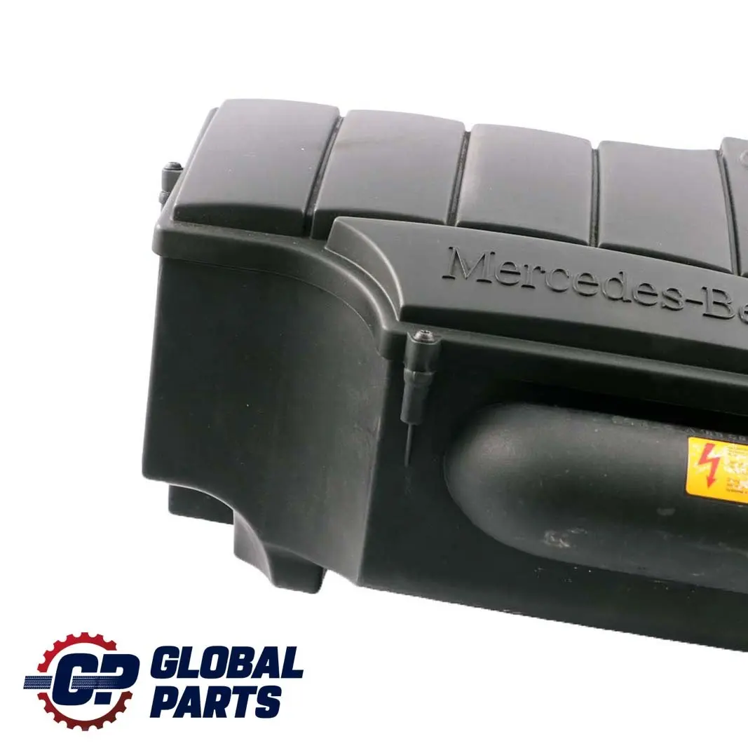 Mercedes-Benz W168 M166 Boitier de Filtre A Air pour à propos du numéro de pièce A1660940101 Mercedes-Benz W168 M166 Boitier de Filtre A Air - SKU A1660940101 - Numéro de pièce A1660940101
