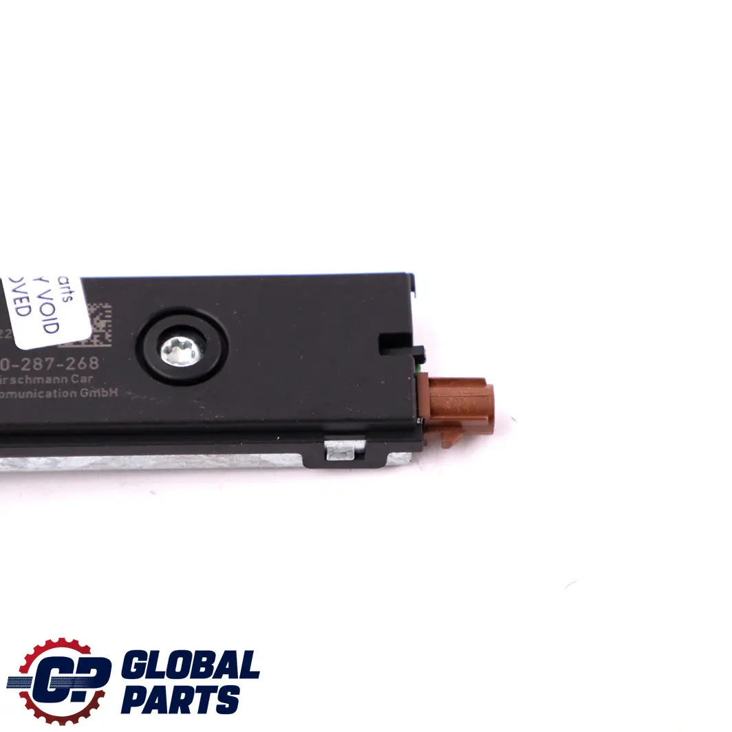 Unité d'amplification de l'antenne pour Mercedes W166 W176 W205 à propos du numéro de pièce A1669051702 Mercedes W166 W176 W205 Unité d'amplification de l'antenne - SKU A1669051702 - Numéro de pièce A1669051702