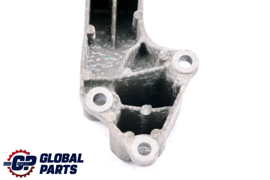 Mercedes-Benz W168 Moteur Support Transporteur A Gauche pour à propos du numéro de pièce A1682410901 Mercedes-Benz W168 Moteur Support Transporteur A Gauche - SKU A1682410901 - Numéro de pièce A1682410901