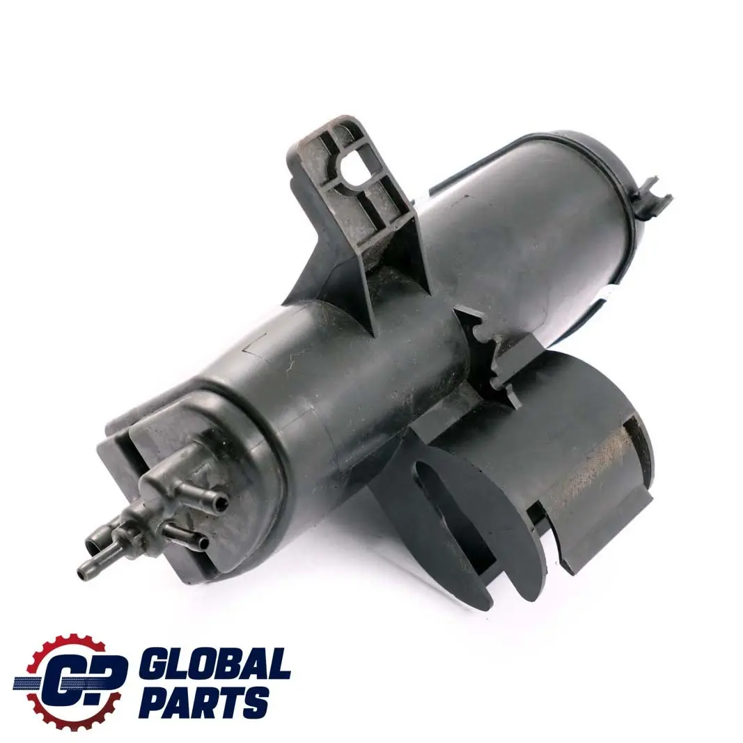 Mercedes-Benz A W168 Filtre charbon actif pour réservoir carburant pour à propos du numéro de pièce A1684700290 Mercedes-Benz A W168 Filtre charbon actif pour réservoir carburant - SKU A1684700290-1 - Numéro de pièce A1684700290