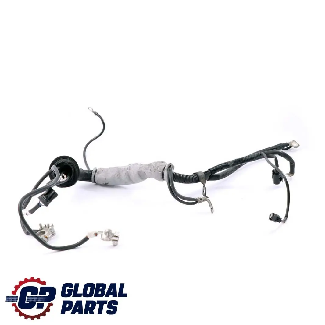 Mercedes-Benz A W168 CDI Terminal de Batería Cableado Positivo para con número de pieza A1685401130 Mercedes-Benz A W168 CDI Terminal de Batería Cableado Positivo - SKU A1685401130 - Número de pieza A1685401130