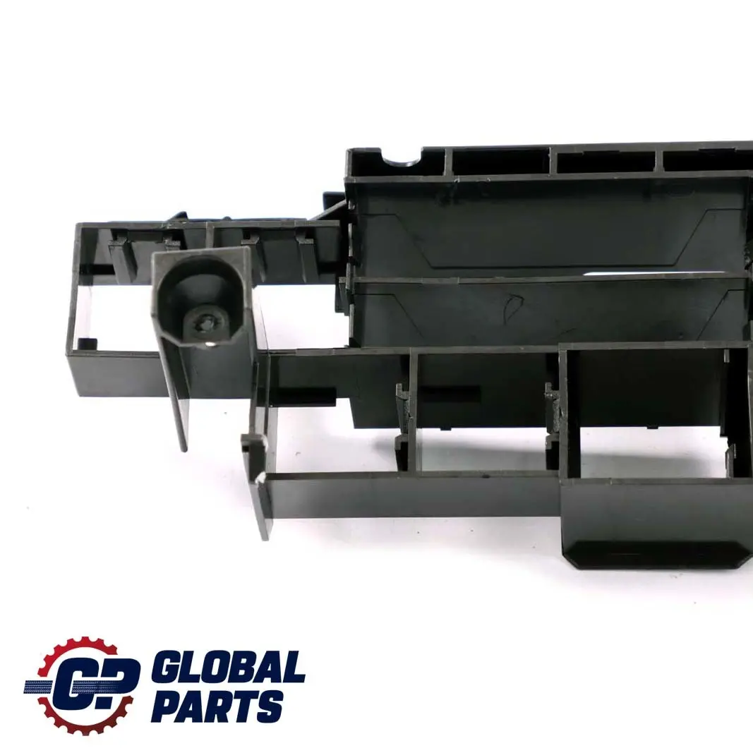 Classe A W168 Support Transporteur Boite A Fusibles pour Mercedes à propos du numéro de pièce A1685453340 Mercedes Classe A W168 Support Transporteur Boite A Fusibles - SKU A1685453340 - Numéro de pièce A1685453340