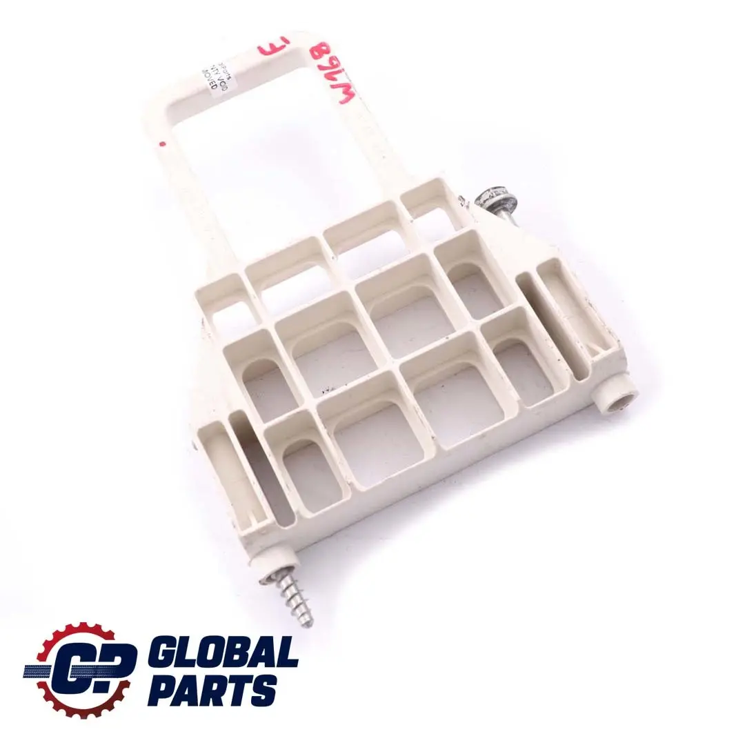 Mercedes-Benz W168 Support de Batterie Borne Support pour à propos du numéro de pièce A1686103436 Mercedes-Benz W168 Support de Batterie Borne Support - SKU A1686103436 - Numéro de pièce A1686103436