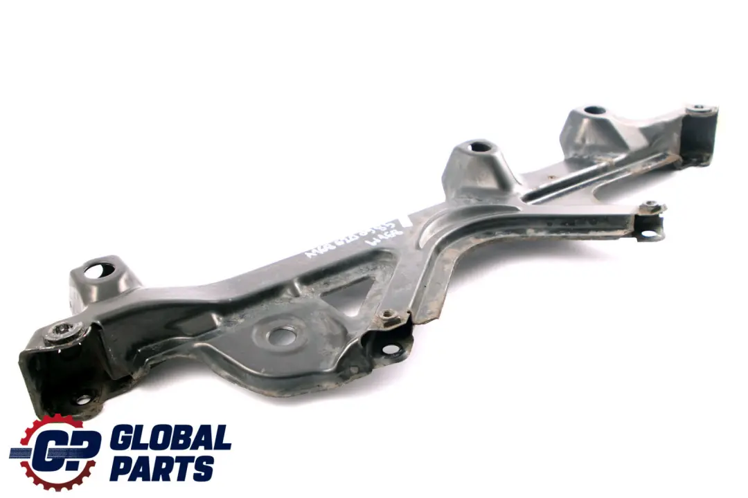 Benz Clase A W168 Eje Delantero Rigidizador Strut Brace para Mercedes con número de pieza A1686200985 Mercedes Benz Clase A W168 Eje Delantero Rigidizador Strut Brace - SKU A1686200985 - Número de pieza A1686200985