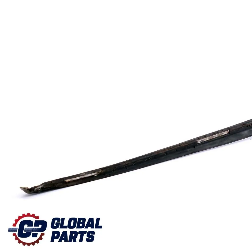 Listwa Szyby Przedniej Lewej do Mercedes W168 o numerze A1686700108 Mercedes W168 Listwa Szyby Przedniej Lewej - SKU A1686700108 - Numer Części A1686700108