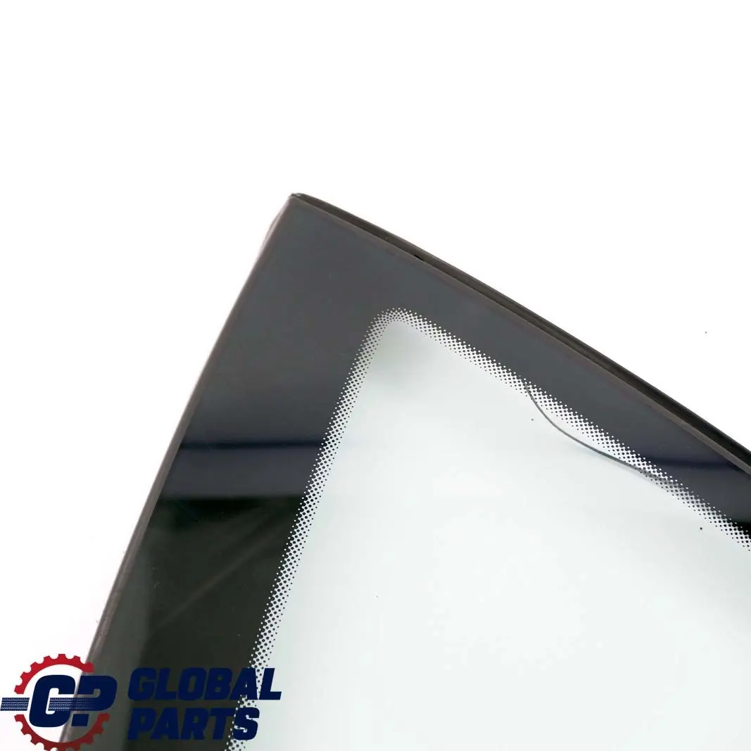 Mercedes-Benz W168 Vetro Fisso Parafango Posteriore Destra Disco per con numero di parte A1686700212 Mercedes-Benz W168 Vetro Fisso Parafango Posteriore Destra Disco - SKU A1686700212 - Numero di parte A1686700212