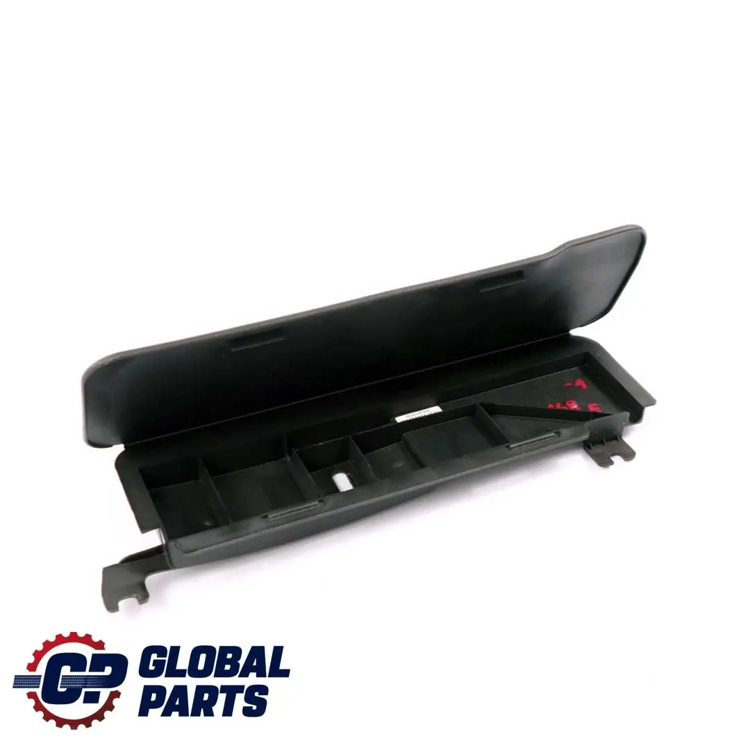 Mercedes-Benz Clase A W168 1 Carcasa Tapa Piso Delantero Izquierda para con número de pieza A1686800552 Mercedes-Benz Clase A W168 1 Carcasa Tapa Piso Delantero Izquierda - SKU A1686800552-1 - Número de pieza A1686800552