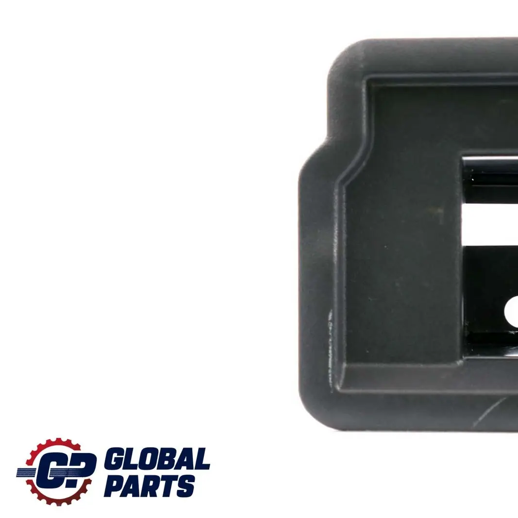 Mercedes Classe A W168 Copertura Carenatura Fissaggio Sedile - SKU A1686801017 - Numero di parte A1686801017