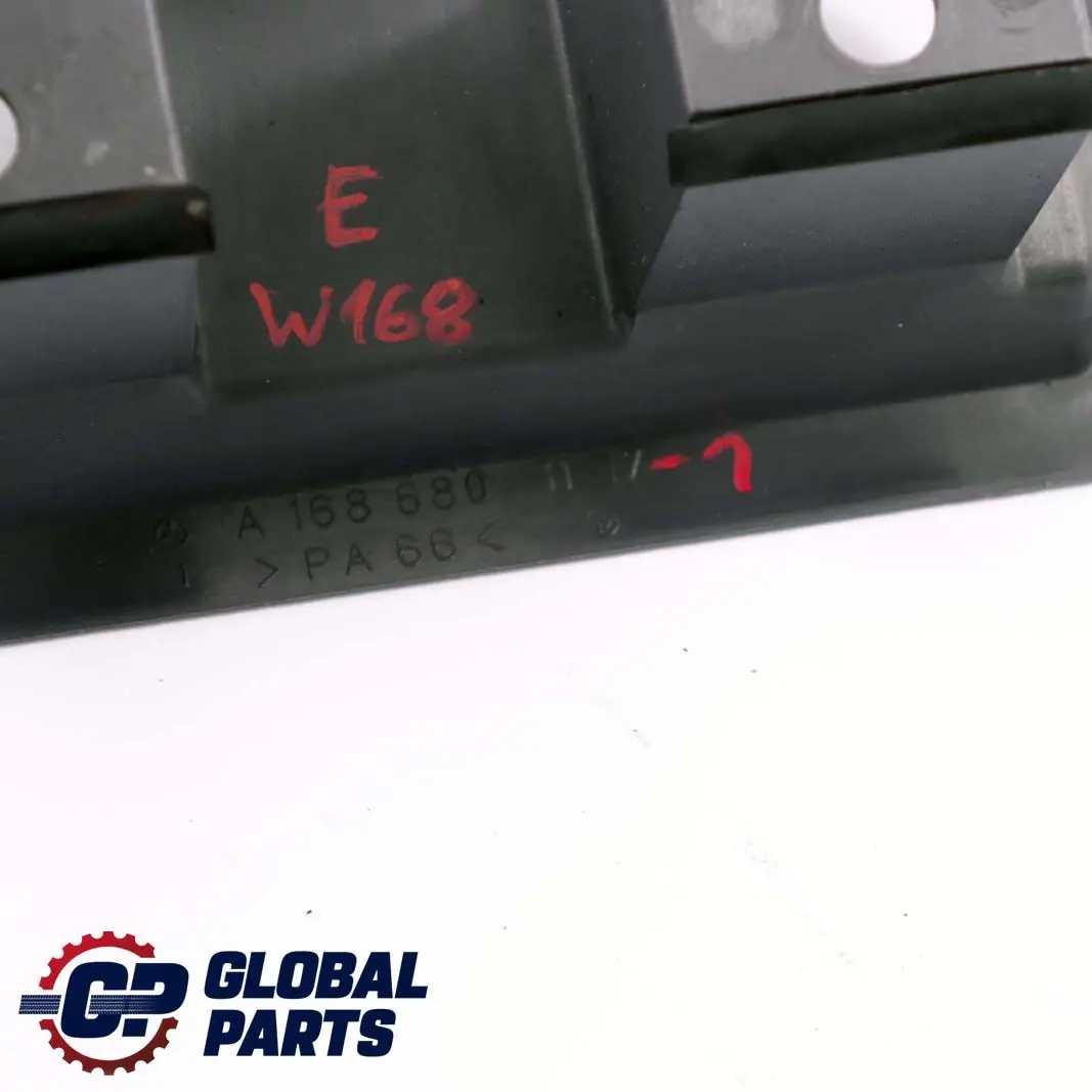 Asiento trasero clip De montaje De La cubierta para Mercedes W168 1 con número de pieza A1686801117 Mercedes W168 1 Asiento trasero clip De montaje De La cubierta - SKU A1686801117-1 - Número de pieza A1686801117