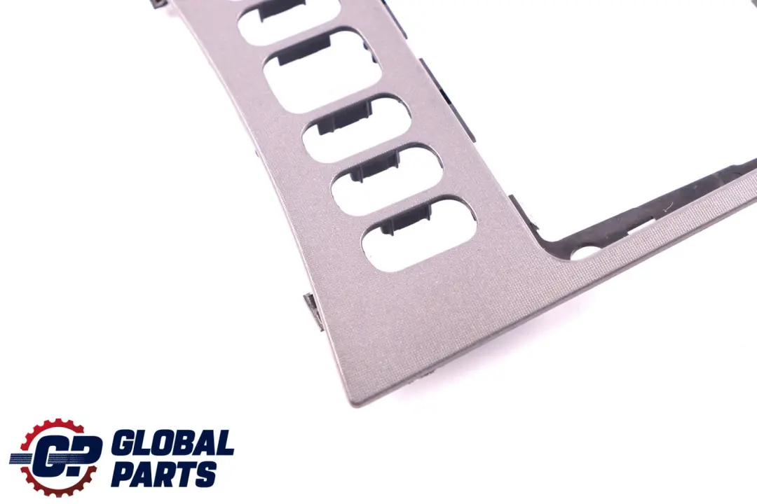 Mercedes W168 Pannello copertura Telaio Trim Console Centrale - SKU A1686802136 - Numero di parte A1686802136