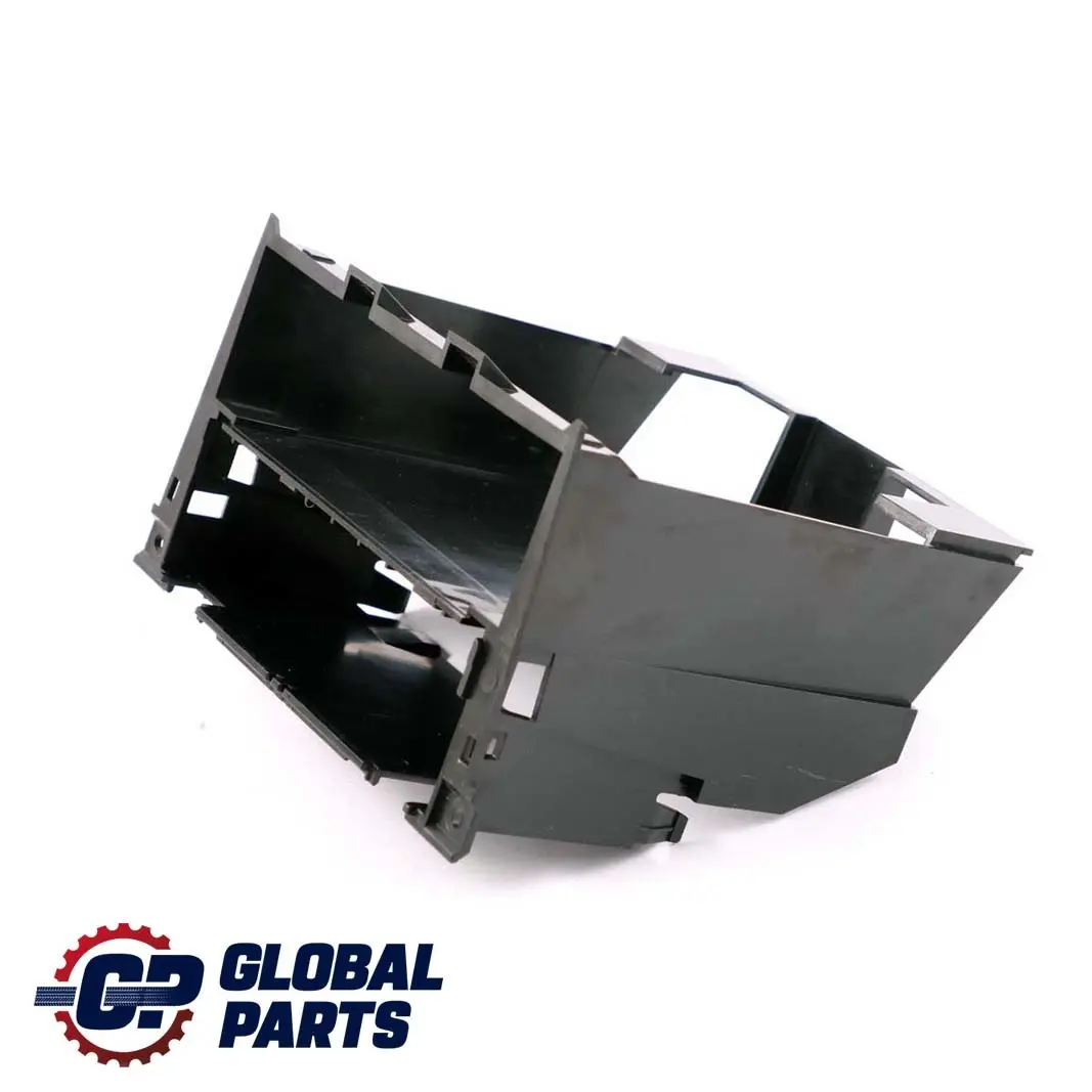 Mercedes-Benz W168 Radio Support pour à propos du numéro de pièce A1686890016 Mercedes-Benz W168 Radio Support - SKU A1686890016 - Numéro de pièce A1686890016