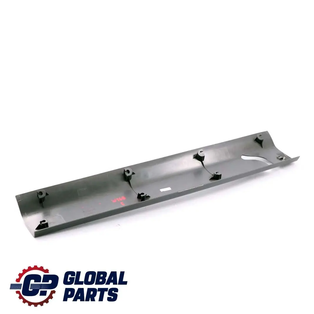 Mercedes W168 Techo Embellecedor Tapa Cinturon De seguridad - SKU A1686902750 - Número de pieza A1686902750
