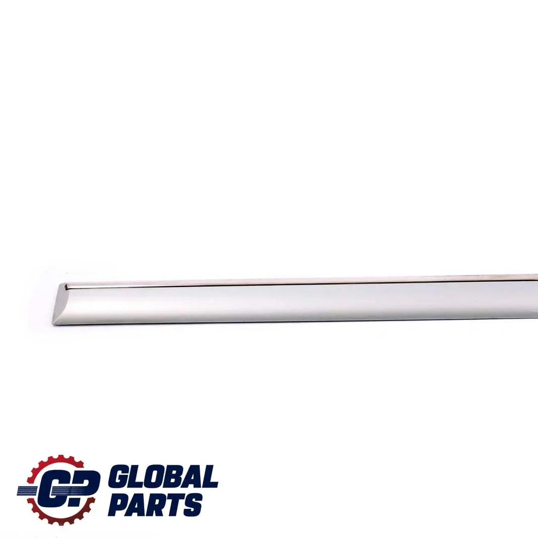 Clase A W168 Puerta Trasera Izquierda Moldura Tira Plata Polar 761 para Mercedes con número de pieza A1686983162 Mercedes Clase A W168 Puerta Trasera Izquierda Moldura Tira Plata Polar 761 - SKU A1686983162-PS - Número de pieza A1686983162