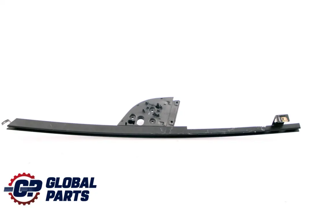 Listwa Szyby Drzwi Lewy Przód do MERCEDES W168 o numerze A1687200517 MERCEDES W168 Listwa Szyby Drzwi Lewy Przód - SKU A1687200517 - Numer Części A1687200517