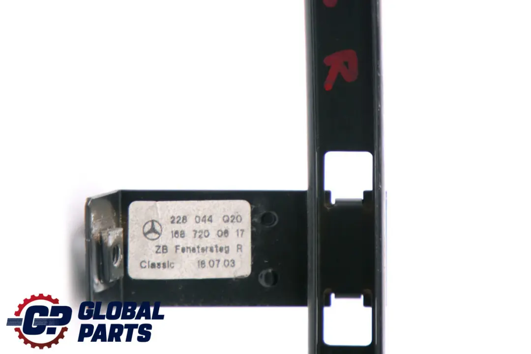 Mercedes-Benz W168 Gestion de Disque Guidage de Fenetre avant Droit pour à propos du numéro de pièce A1687200617 Mercedes-Benz W168 Gestion de Disque Guidage de Fenetre avant Droit - SKU A1687200617 - Numéro de pièce A1687200617