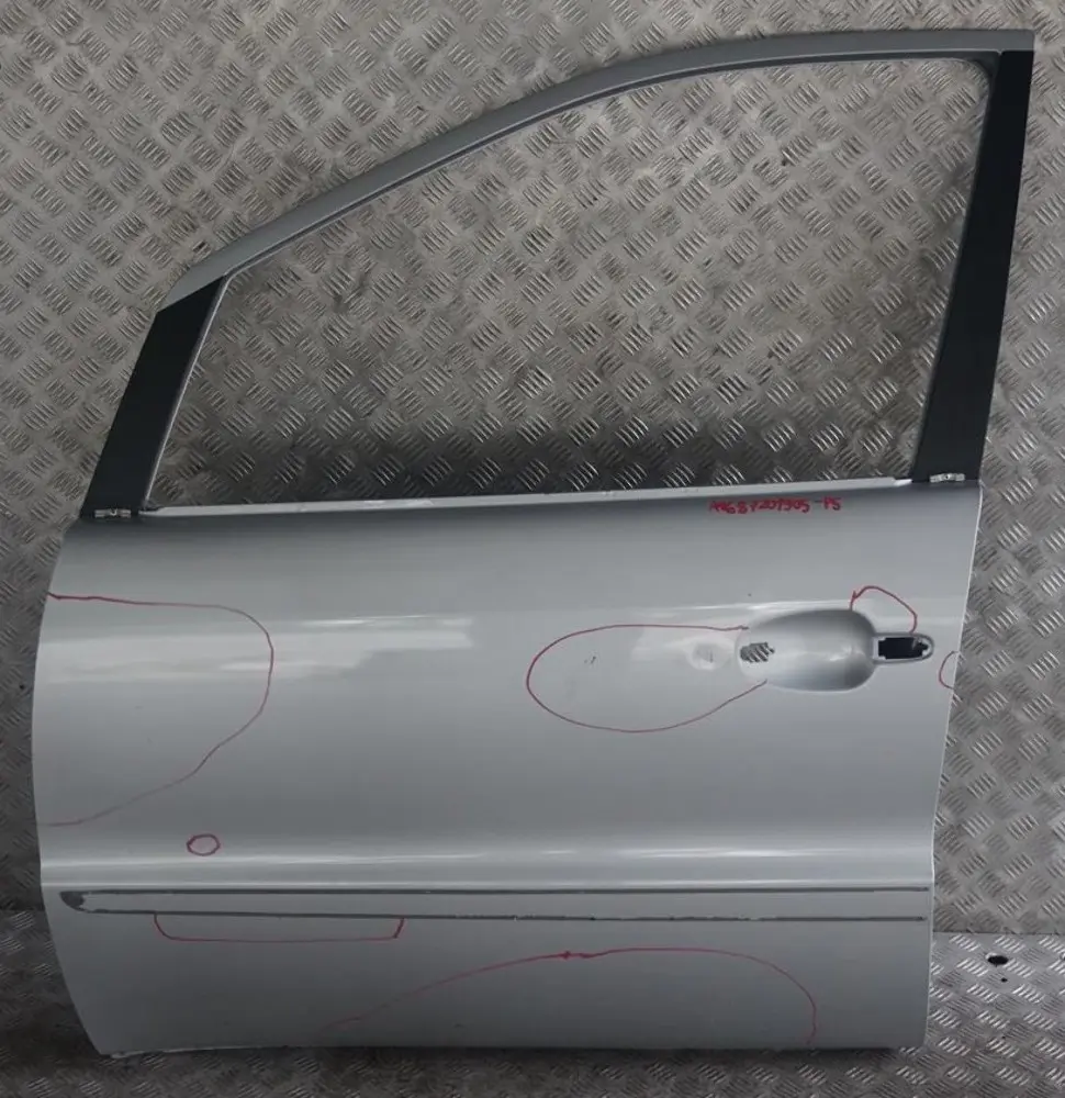 Class W168 Door Front Left N/S Polar Silver Metallic - 761U to Mercedes A with Part number A1687201905 Mercedes A Class W168 Door Front Left N/S Polar Silver Metallic - 761U - SKU A1687201905-PS - Part number A1687201905